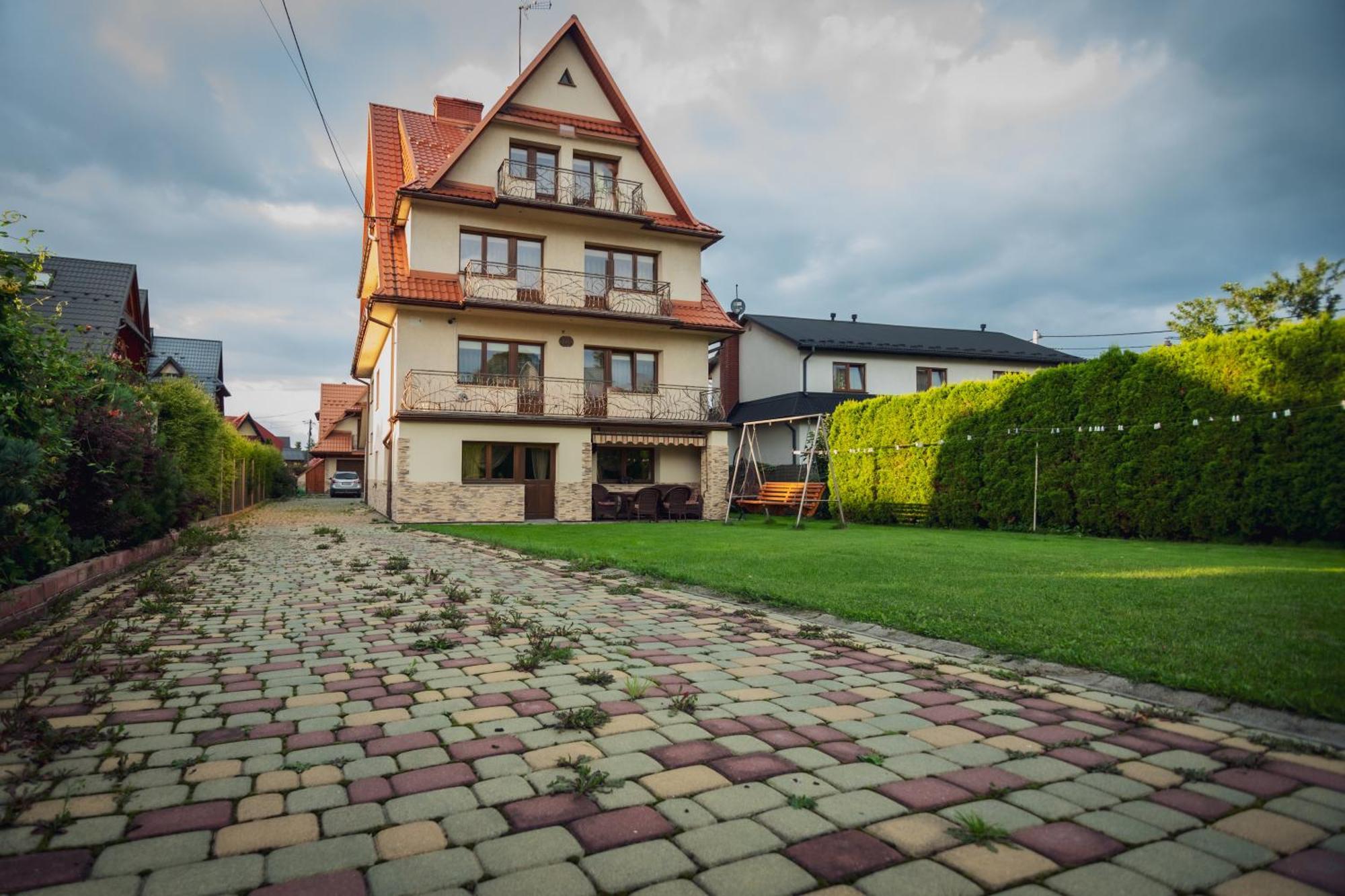 Limba Pod Kotelnica Bezposrednio Pod Stokami Kotelnicy Bialczanskaiej I Termami Bania Białka Tatrzańska Extérieur photo